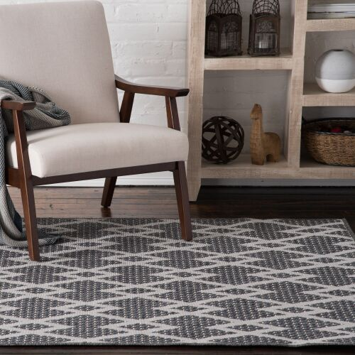 New Zealand Chevron Diamond Indoor/Outdoor Rug – All Backyard Fun
